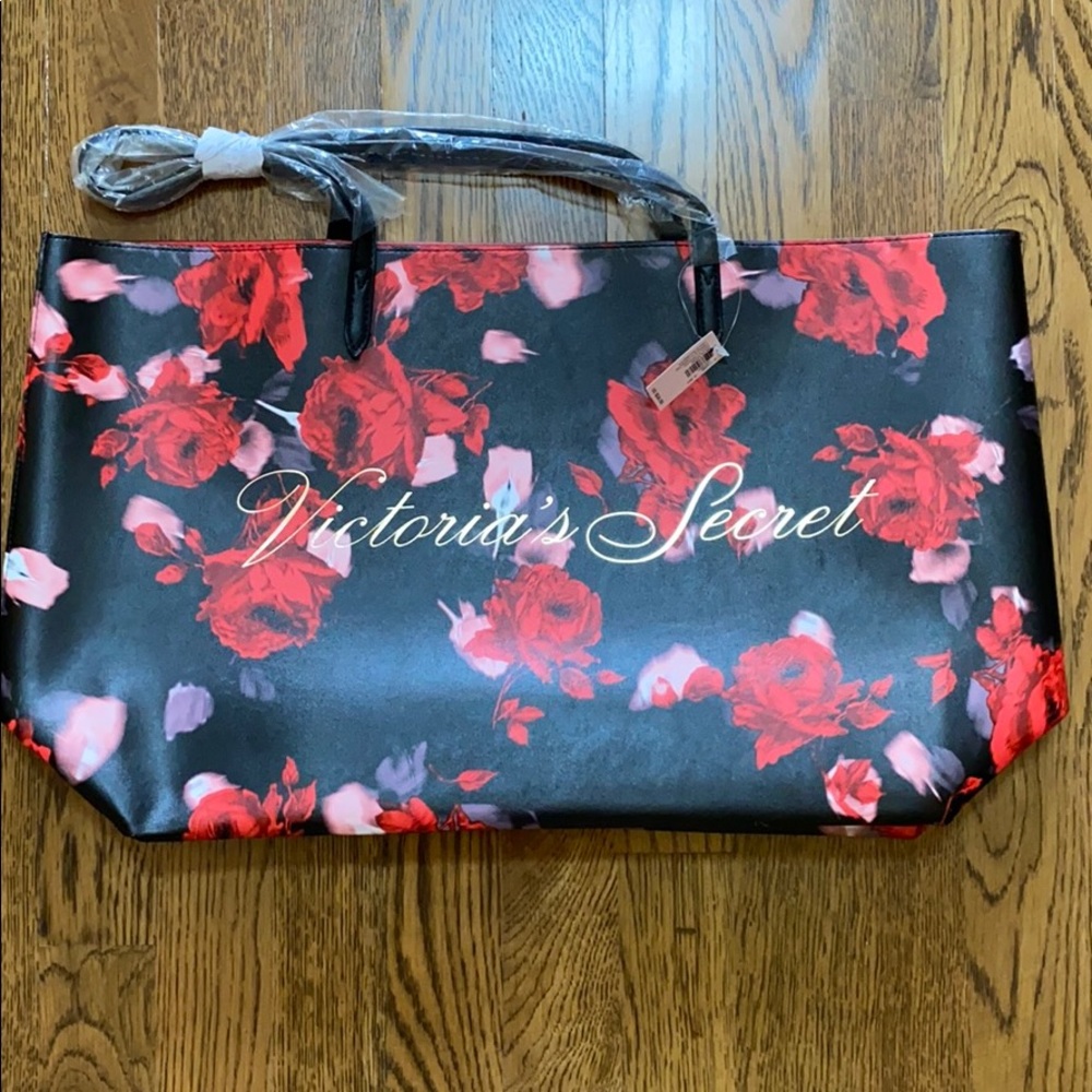 NWT Victoria’s Secret tote
